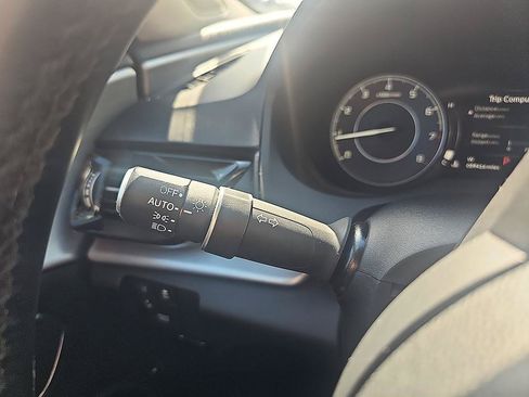 Used 2019 Acura RDX FWD image 19