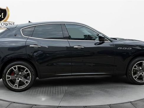 Used 2023 Maserati Levante Modena AWD/4WD image 6
