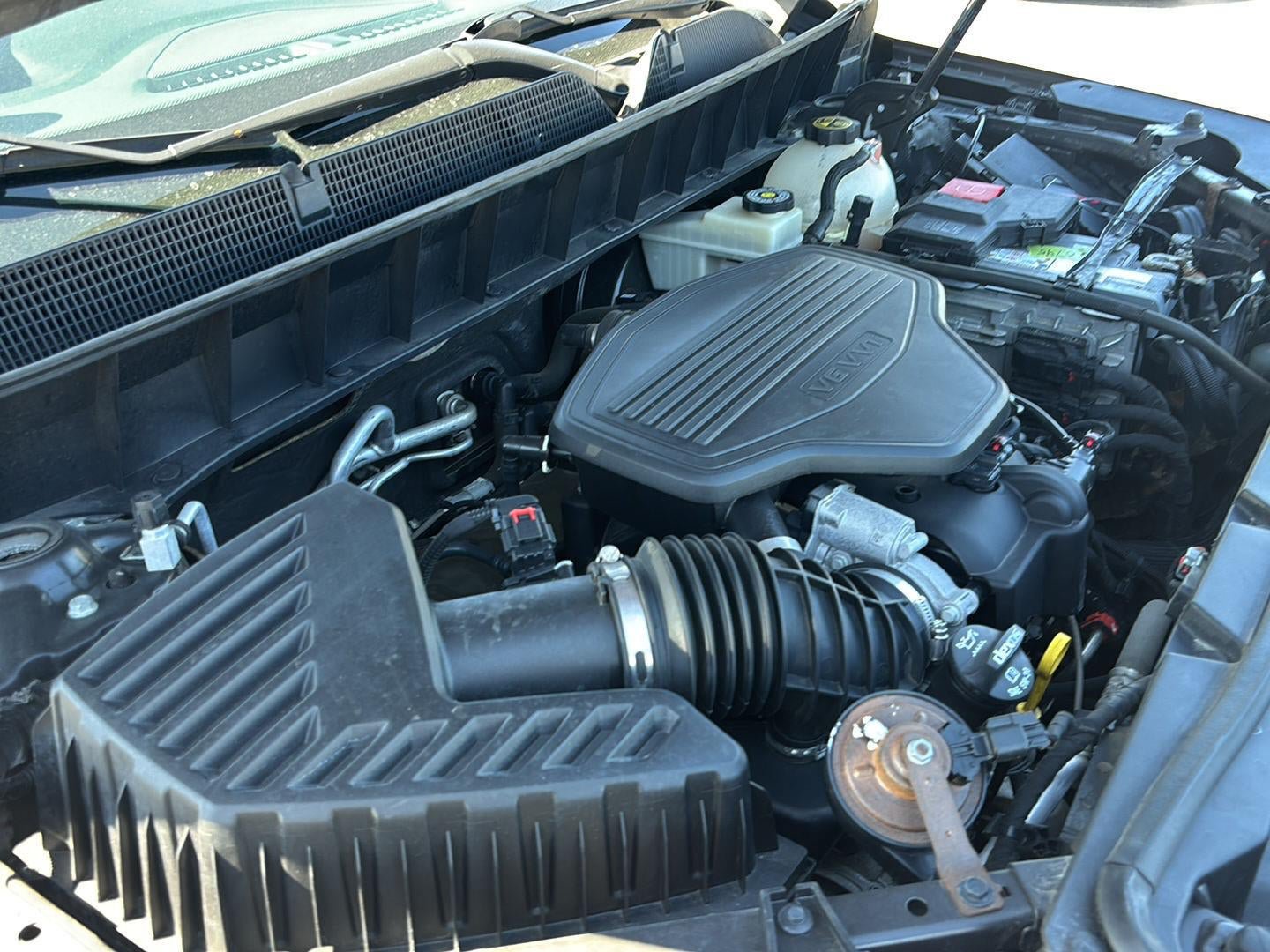 Used 2018 GMC Acadia Denali AWD/4WD image 33