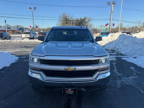 Used 2016 Chevrolet Silverado 1500 Custom w/ Custom Convenience Package image 4