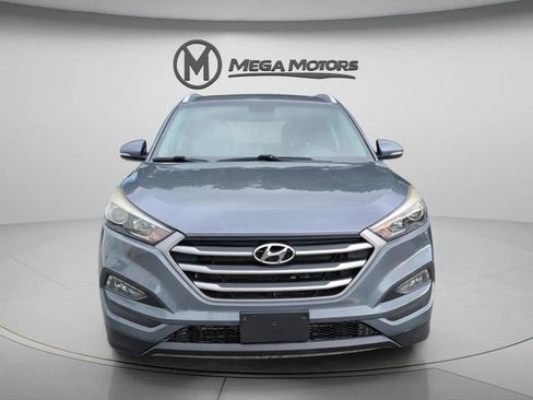 Used 2017 Hyundai Tucson SE Plus w/ Cargo Package AWD/4WD image 12