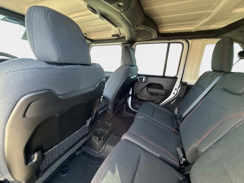 New 2026 Jeep Wrangler Unlimited Rubicon w/ Safety Group image 17