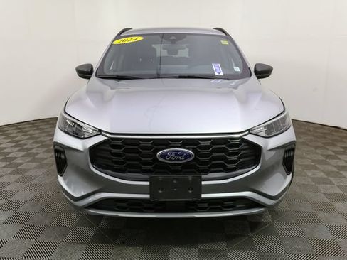 Used 2024 Ford Escape ST-Line w/ Tech Pack #1 AWD/4WD image 4