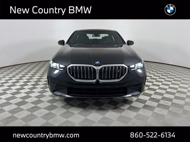 Certified 2024 BMW i5 eDrive40i w/ Premium Package RWD image 2
