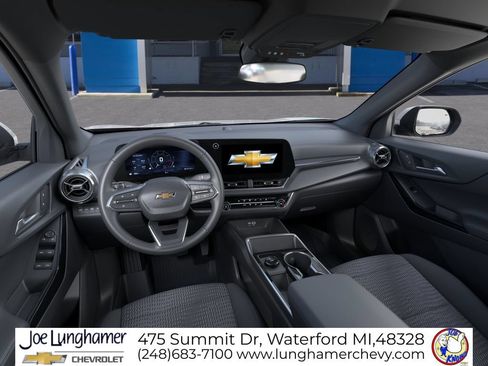New 2027 Chevrolet Equinox LT w/ LPO, Floor Liner Package AWD/4WD image 15