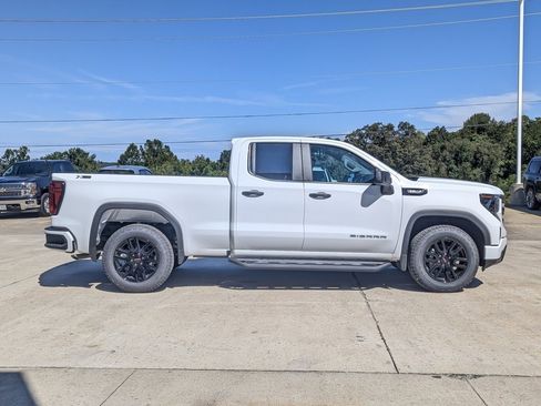 New 2026 GMC Sierra 1500 Pro w/ Graphite Edition image 6