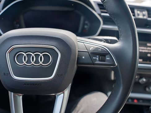 Used 2024 Audi Q3 2.0T Premium AWD/4WD image 24