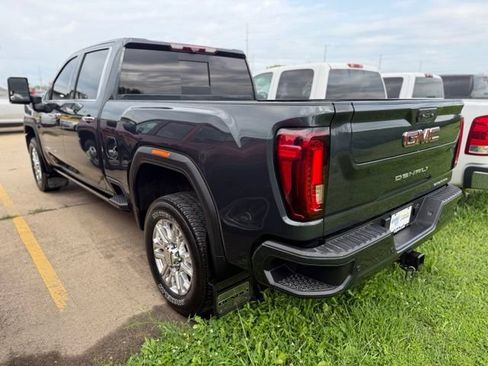 Used 2023 GMC Sierra 3500 Denali w/ Denali Ultimate Package AWD/4WD image 4