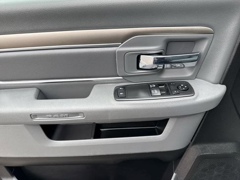 Used 2017 RAM 1500 Tradesman w/ Power & Remote Entry Group image 10