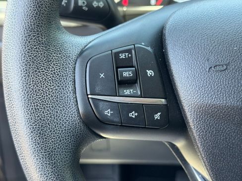 Used 2022 Ford Escape SE FWD image 25