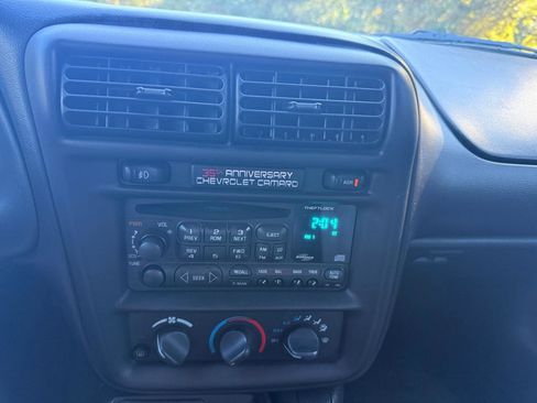 Used 2002 Chevrolet Camaro Z28 w/ SS Performance/Appearance Pkg RWD image 34