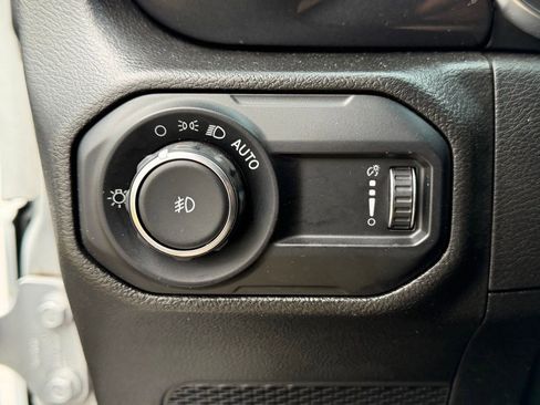 Certified 2023 Jeep Wrangler Unlimited Rubicon 392 w/ Xtreme Recon 35" Tire Package image 29