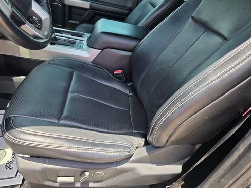 Used 2018 Ford F150 Lariat w/ Equipment Group 502A Luxury AWD/4WD image 16