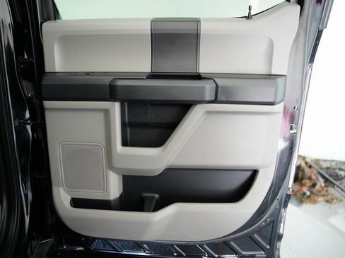 Used 2018 Ford F150 XL w/ Equipment Group 101A Mid image 40