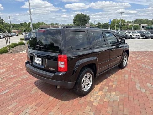 Used 2017 Jeep Patriot Sport w/ Power Value Group FWD image 36