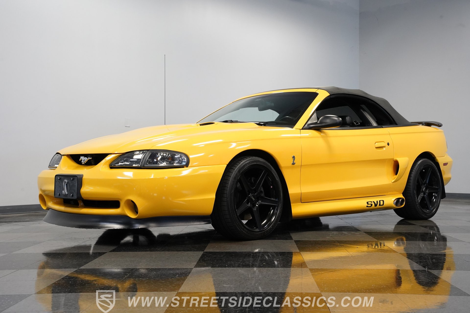 Used 1998 Ford Mustang Cobra RWD image 22