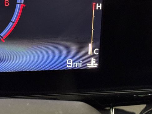 New 2026 Chevrolet Trax RS w/ Driver Confidence Package image 12