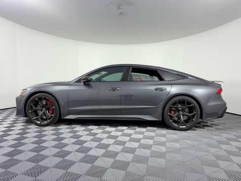 Used 2025 Audi RS 7 Performance AWD/4WD image 2