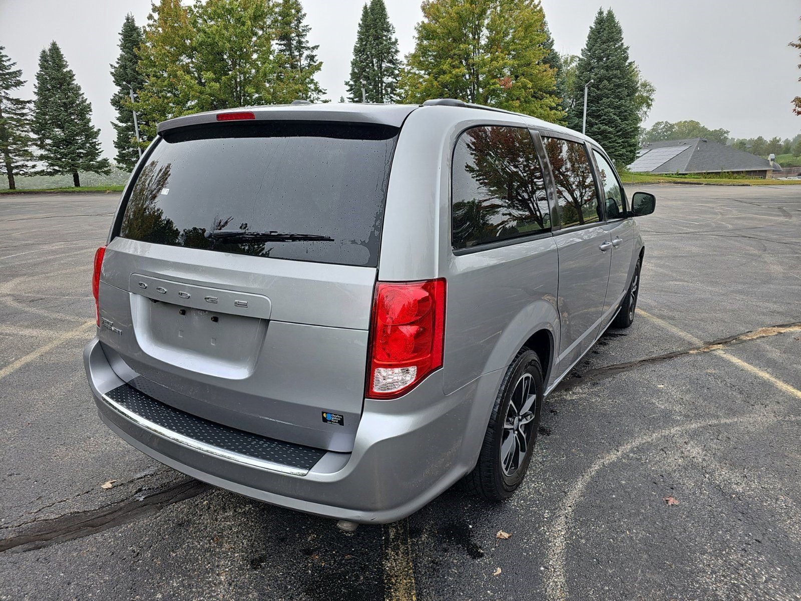 Used 2018 Dodge Grand Caravan GT FWD image 6