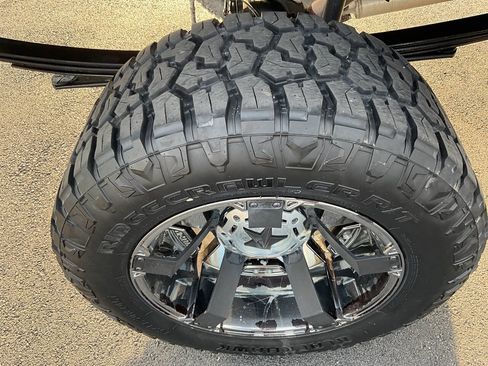 Used 2013 GMC Sierra 1500 SLE w/ Power Tech Package image 16