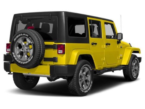 Used 2015 Jeep Wrangler Unlimited Sahara w/ Connectivity Group image 2