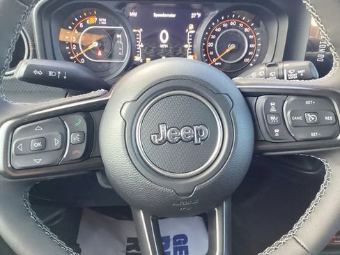 New 2026 Jeep Wrangler Unlimited Rubicon AWD/4WD image 13