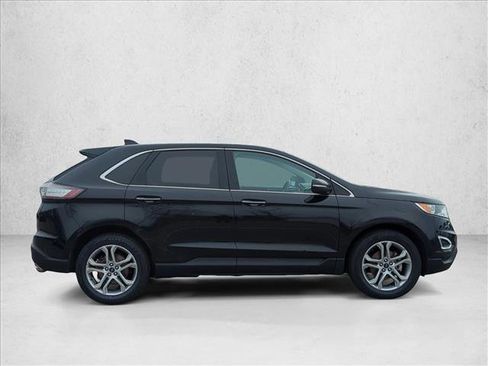 Certified 2018 Ford Edge Titanium w/ Technology Package image 4