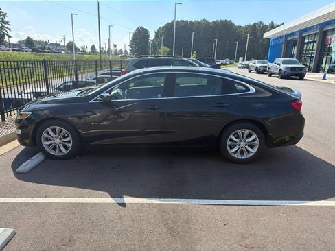 Used 2024 Chevrolet Malibu LT FWD image 3