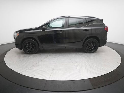 Used 2022 GMC Terrain SLE w/ Driver Convenience Package image 24