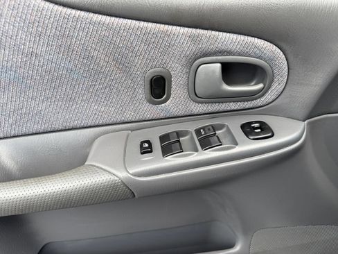 Used 1999 MAZDA Protege ES FWD image 11