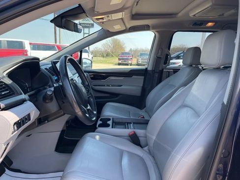 Used 2022 Honda Odyssey Touring image 11