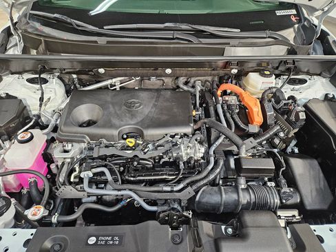 Certified 2024 Toyota RAV4 XSE w/ Advanced Technology Package AWD/4WD image 19