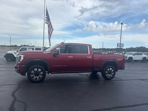 Used 2024 GMC Sierra 2500 Denali w/ Denali Reserve Package AWD/4WD image 2