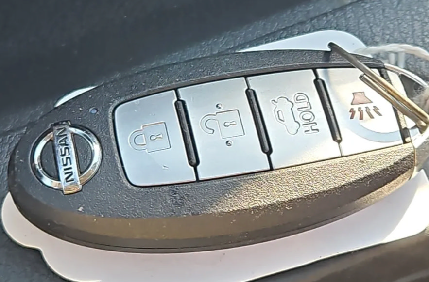 Used 2022 Nissan Sentra SV w/ Trunk Package FWD image 3