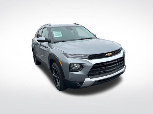 Used 2023 Chevrolet TrailBlazer LT w/ Convenience Package AWD/4WD image 8