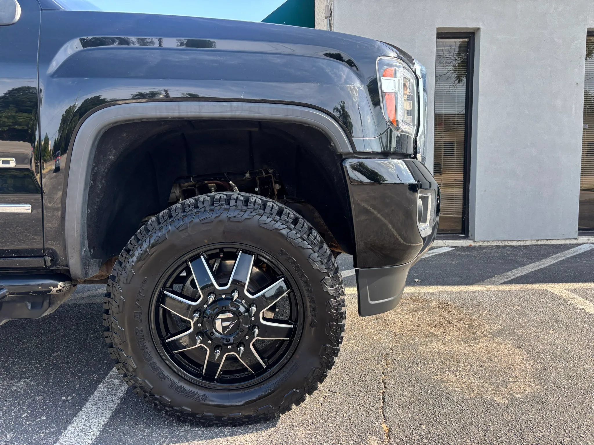 Used 2019 GMC Sierra 3500 Denali w/ Duramax Plus Package AWD/4WD image 13