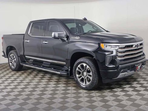Used 2022 Chevrolet Silverado 1500 High Country w/ Technology Package AWD/4WD image 58
