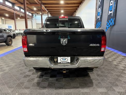 Used 2015 RAM 1500 Classic SLT image 4