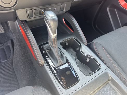 Used 2025 Nissan Frontier Pro-X RWD image 30