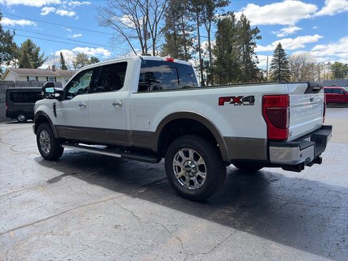 Used 2022 Ford F250 Lariat w/ Lariat Ultimate Package AWD/4WD image 4