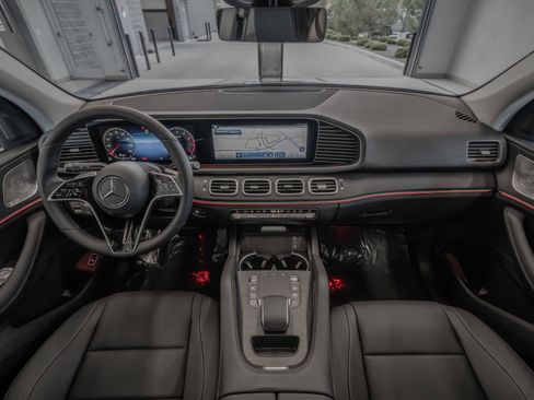 Certified 2026 Mercedes-Benz GLE 450 4MATIC image 8