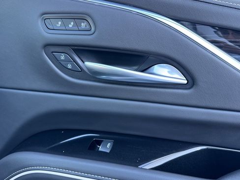 Certified 2024 Cadillac Escalade Sport image 19