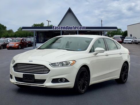 Used 2014 Ford Fusion SE w/ Equipment Group 202A FWD image 1
