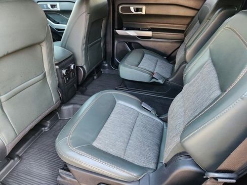 Used 2022 Ford Explorer Timberline image 32