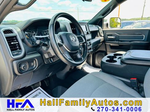 Used 2021 RAM 2500 Big Horn AWD/4WD image 12