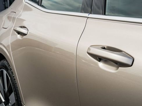 Certified 2023 Volvo S60 T8 Ultimate image 14