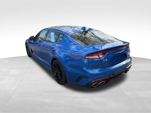 Used 2022 Kia Stinger GT-Line w/ Sun & Sound Package image 3