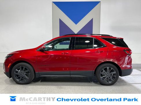Used 2023 Chevrolet Equinox RS AWD/4WD image 8