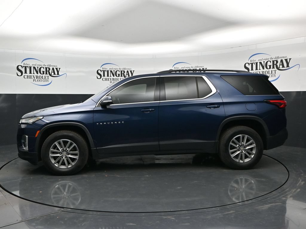 Used 2023 Chevrolet Traverse LT FWD image 4