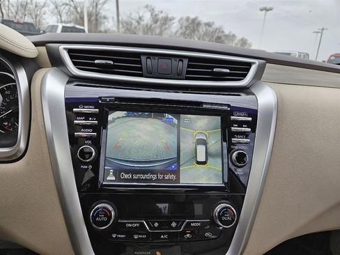 Used 2018 Nissan Murano Platinum image 14